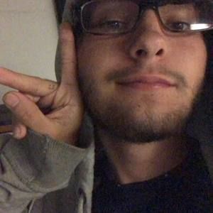 Meet your Posher, Logan